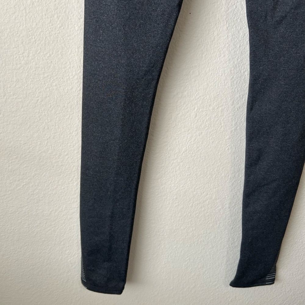 Leggings Long Gray Merle White Stripe Accent on Hips Pocket by Fabletics Size XS - Picture 9 of 13